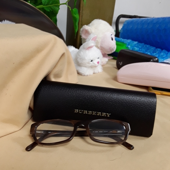 Burberry eyeglasses Genuine frames Made in Italy - Picture 1 of 5
